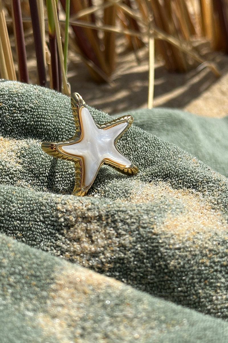 Goldtone Starfish Ring