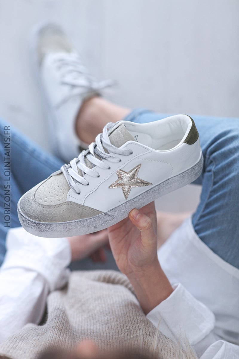 Baskets blanches semelles effet usé étoile doré E007 (1)