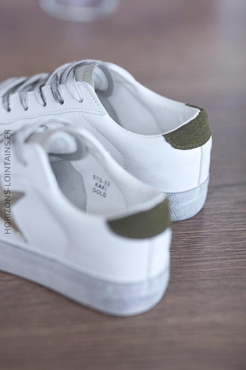 Baskets blanches semelles effet usé étoile doré E007 (1)