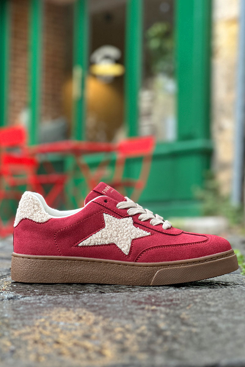 Red Sherpa Star Vintage Trainers