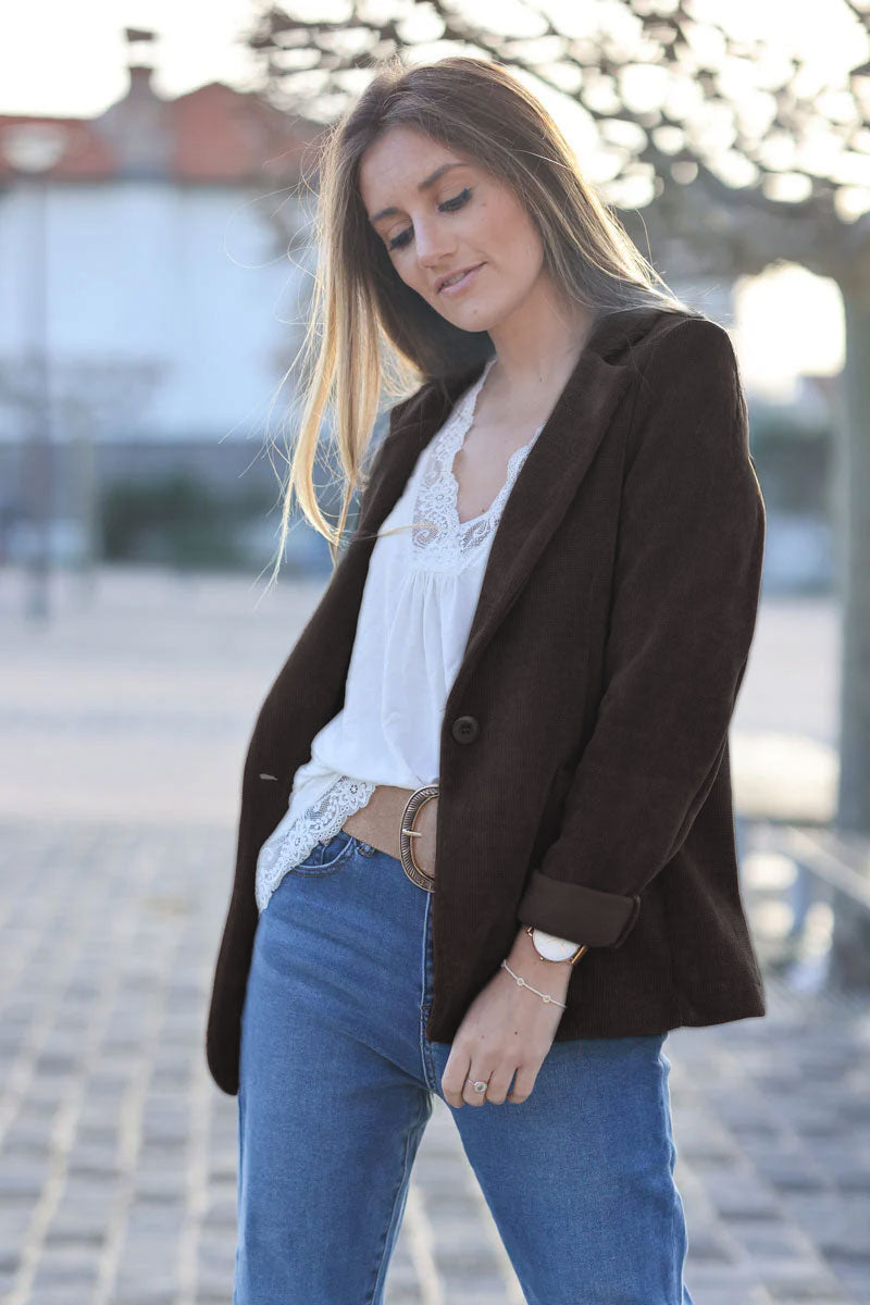 Blazer femme cintré en velours côtelé marron