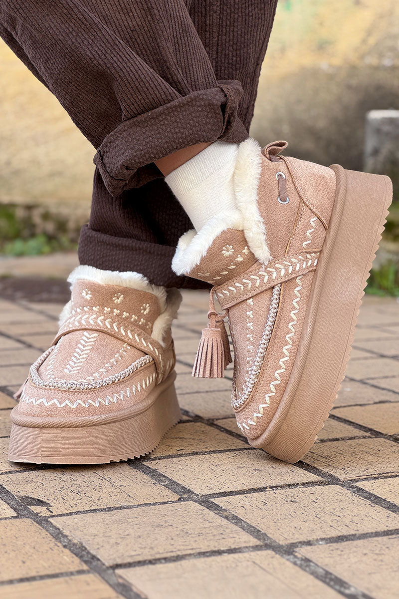 Beige Chunky Heel Embroidered Moccasins
