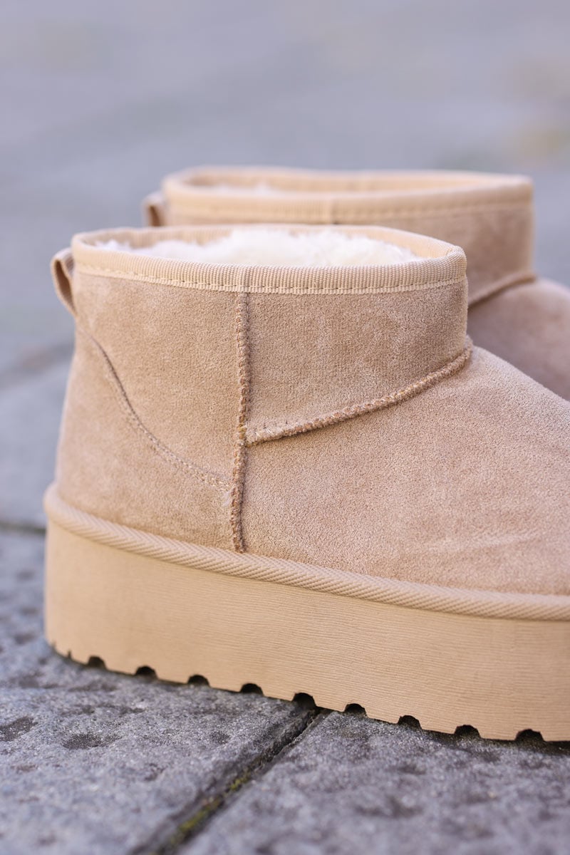 Bota baja plataforma forrada pelo beige