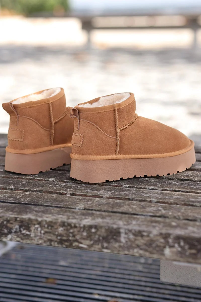 Botas bajas piel plataforma forrada pelo camel
