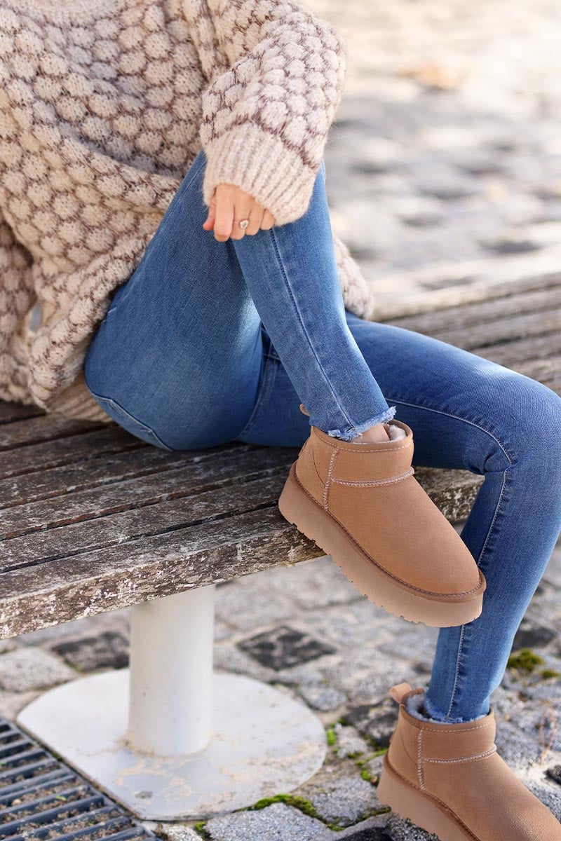 Botas bajas piel plataforma forrada pelo camel