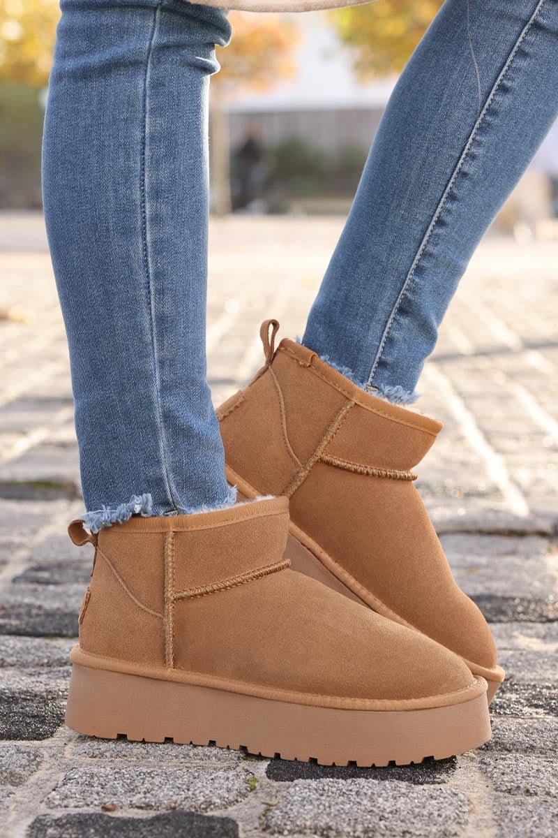 Botas bajas piel plataforma forrada pelo camel