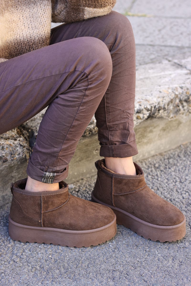 Bottes chocolat fourrées basses à plateforme