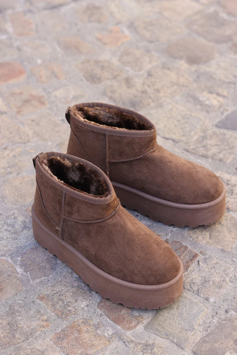 Bottes chocolat fourrées basses à plateforme