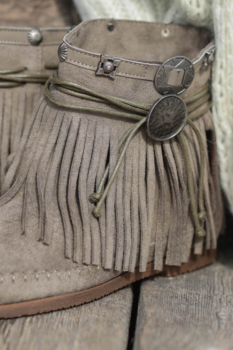 Bottines kaki avec franges esprit indien d002 (1)