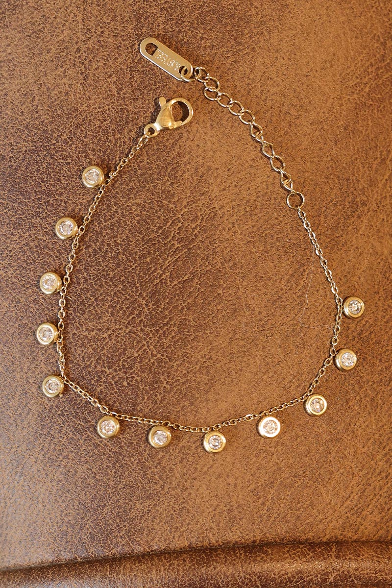 Bracelet chaine fine dorée pendentifs strass