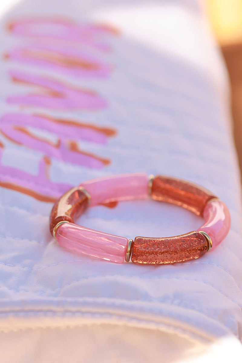 Bracelet élastique style jonc en perles acétate pailletées rose terracotta