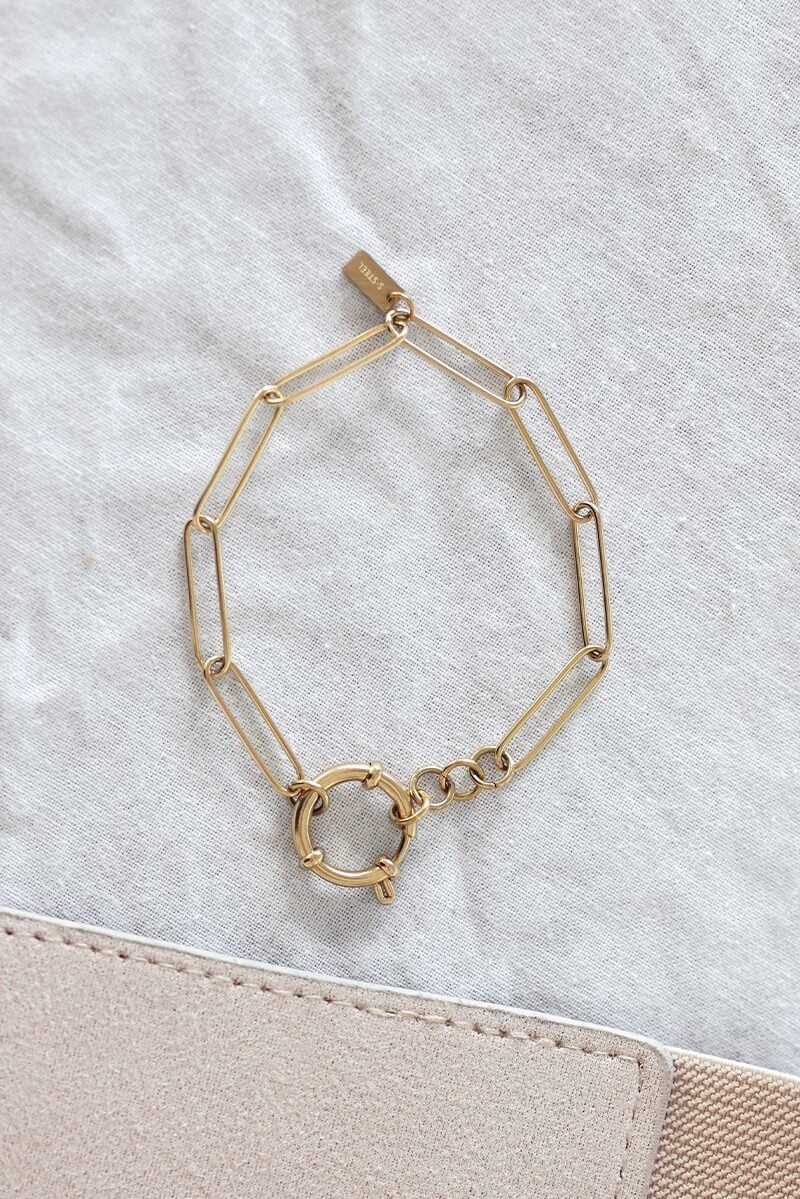 Bracelet grosse maille fine dorée avec anneau - Horizons Lointains
