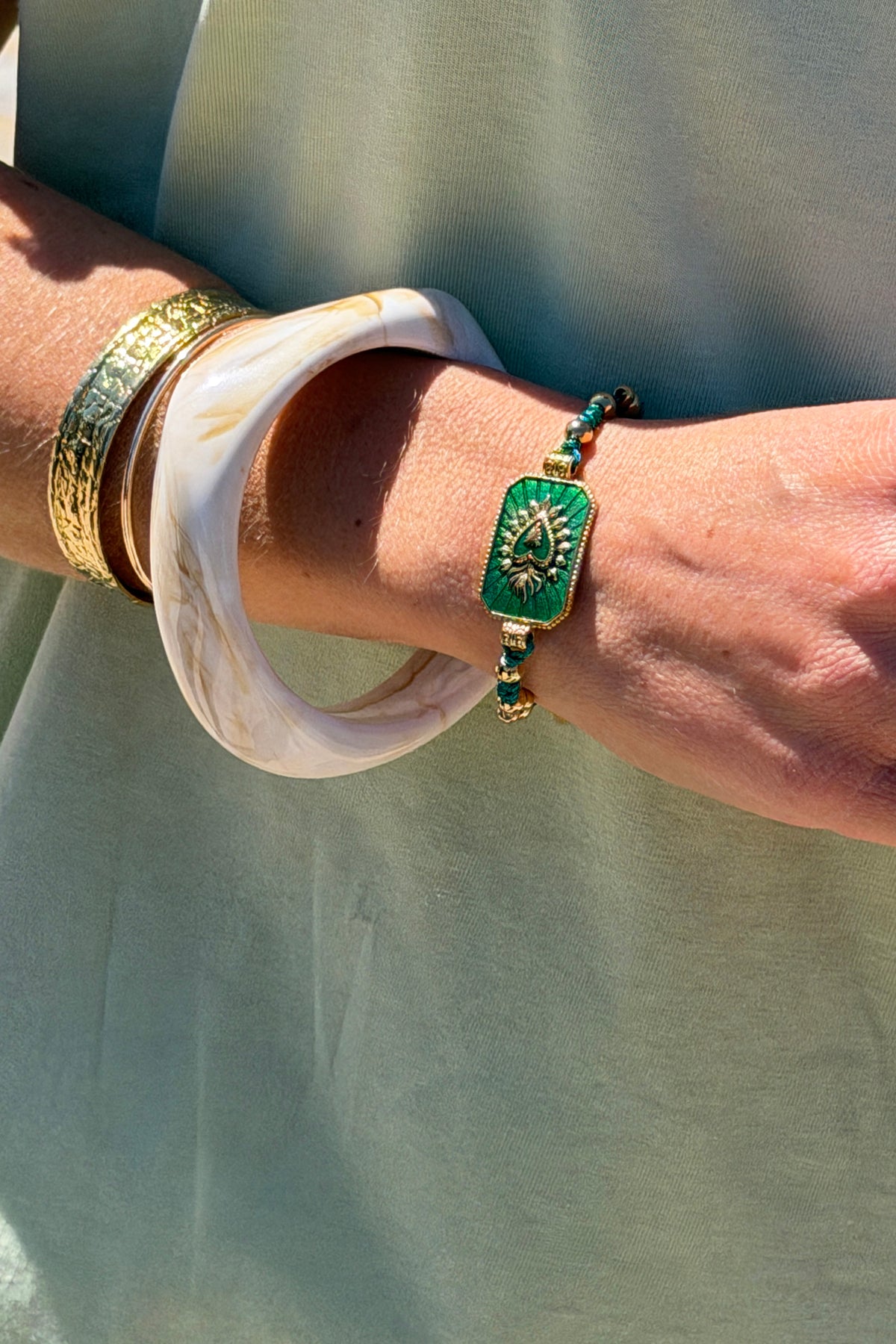 Green Enamel Plaque and Gold Bead Bracelet - Horizons Lointains