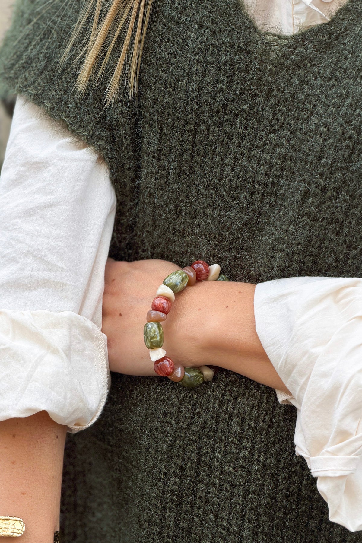 Bracelet perles effet pierres marbrées tons kaki marrons et écrus