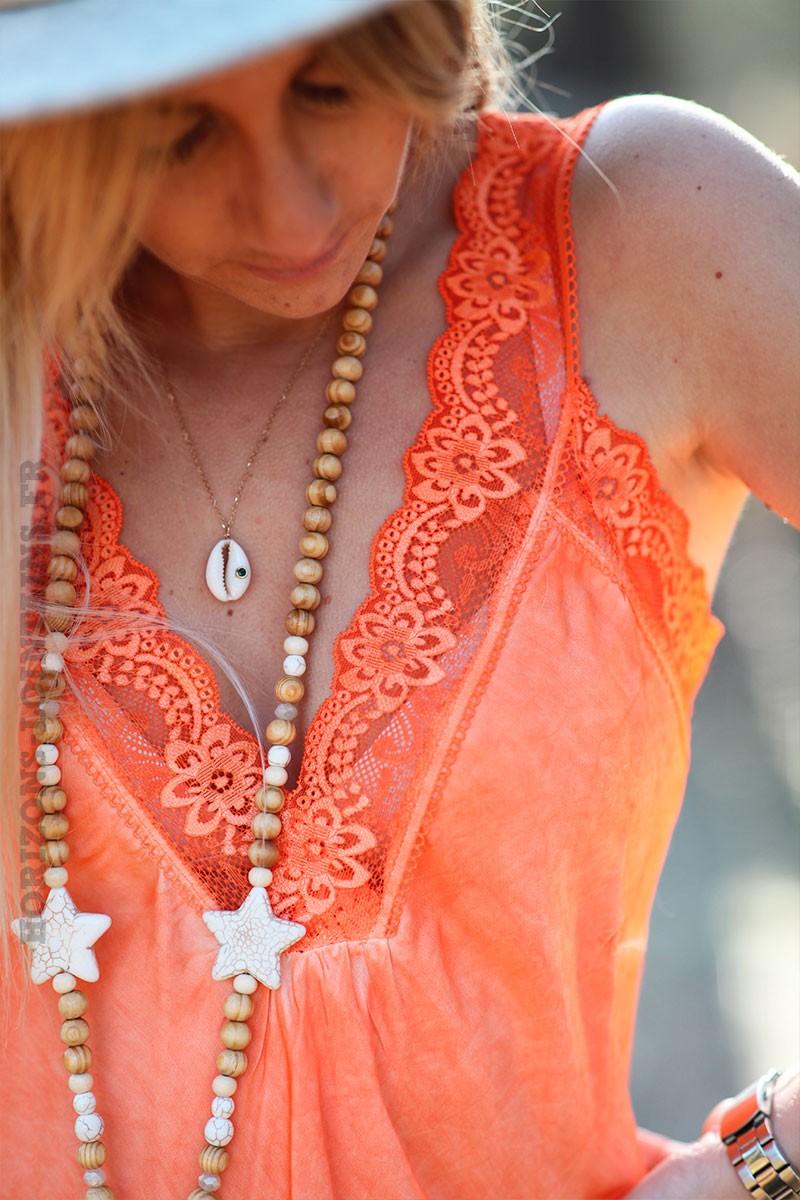 Caraco-orange-fluo-col-V-en-dentelle--c076