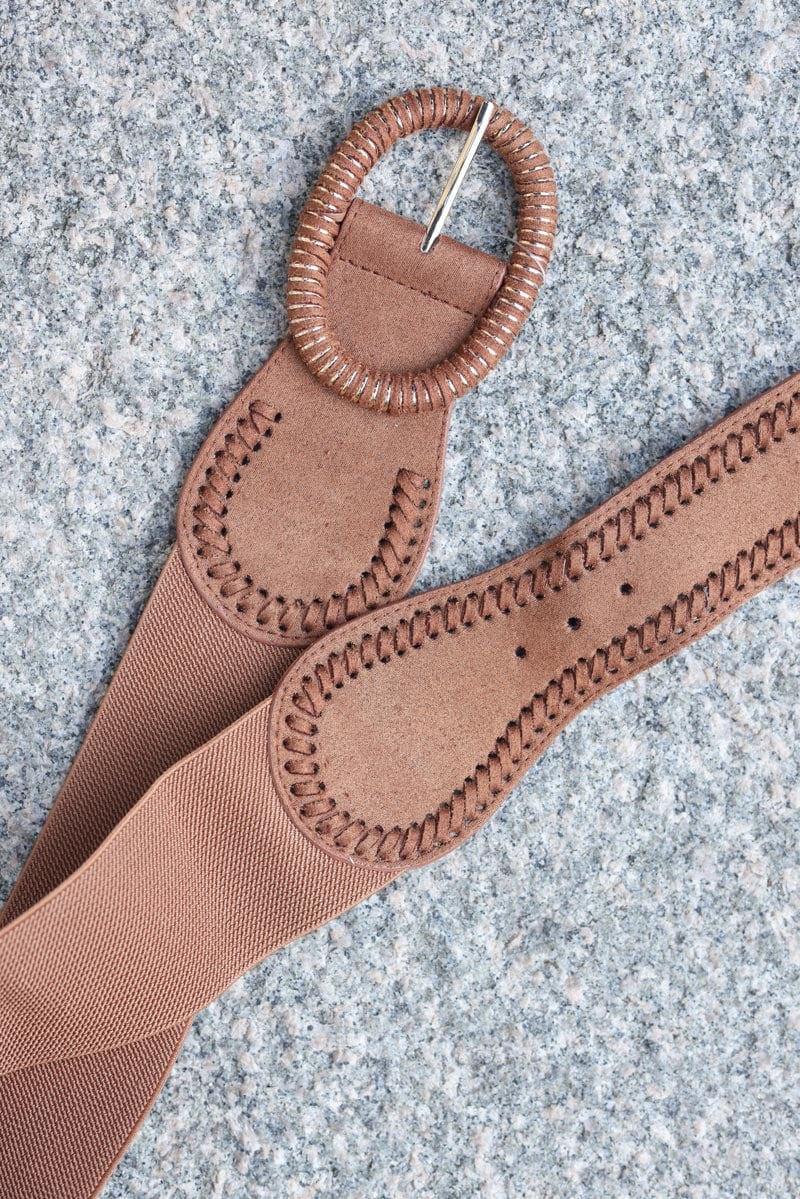 Ceinture camel elastique en suedine effet corset boucle ovale g131 (1)