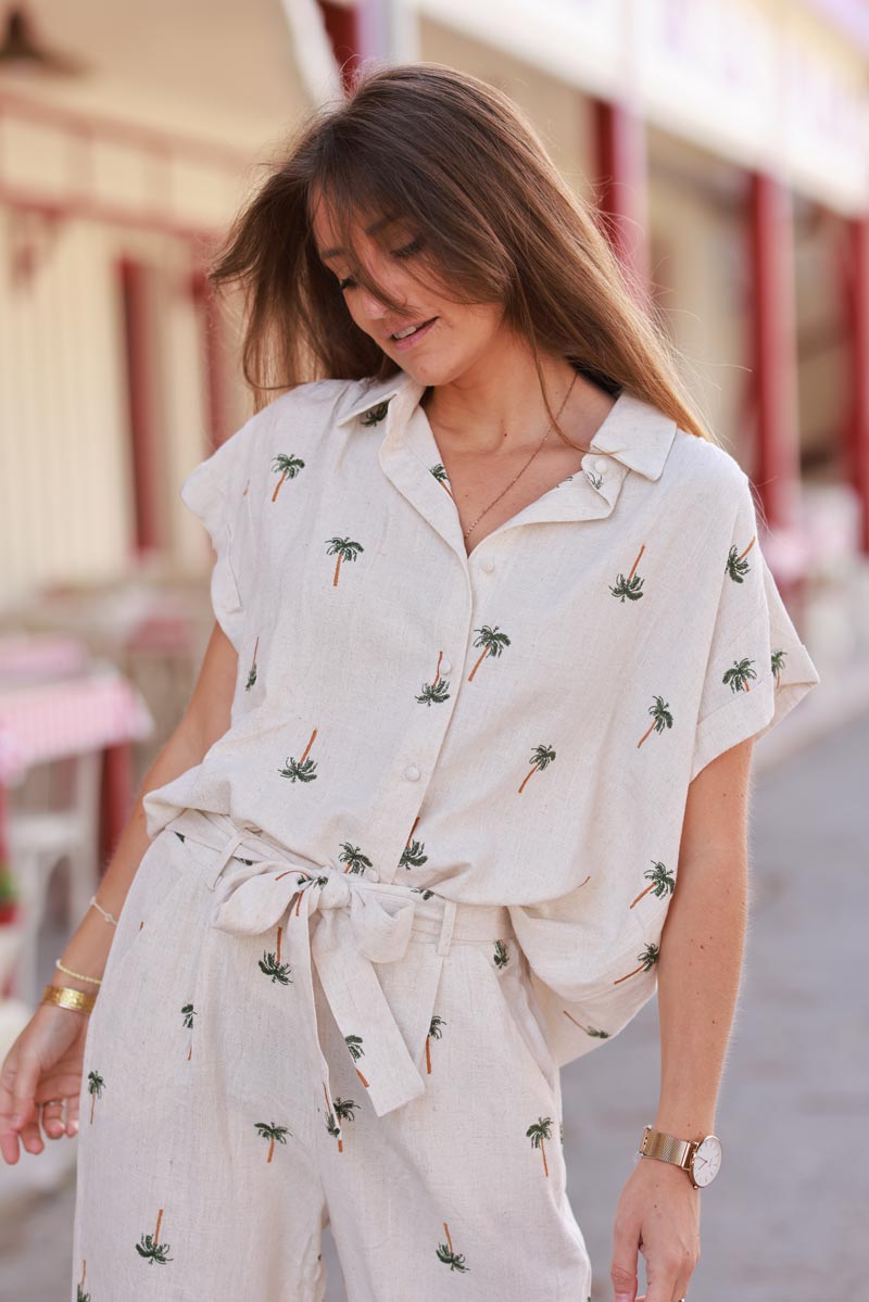 Chemise beige à manches courtes en lin mélangé broderie palmiers