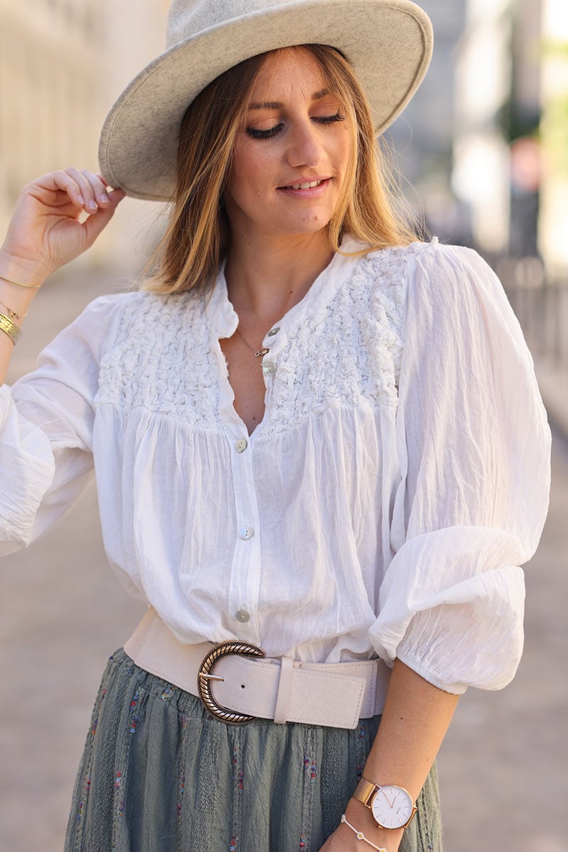 Chemise blanche legere col smocke relief effet froisse h248 (1)