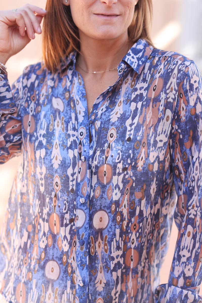 Chemise bleu jean effet soie motif imprime kaleidoscope H008 (1)