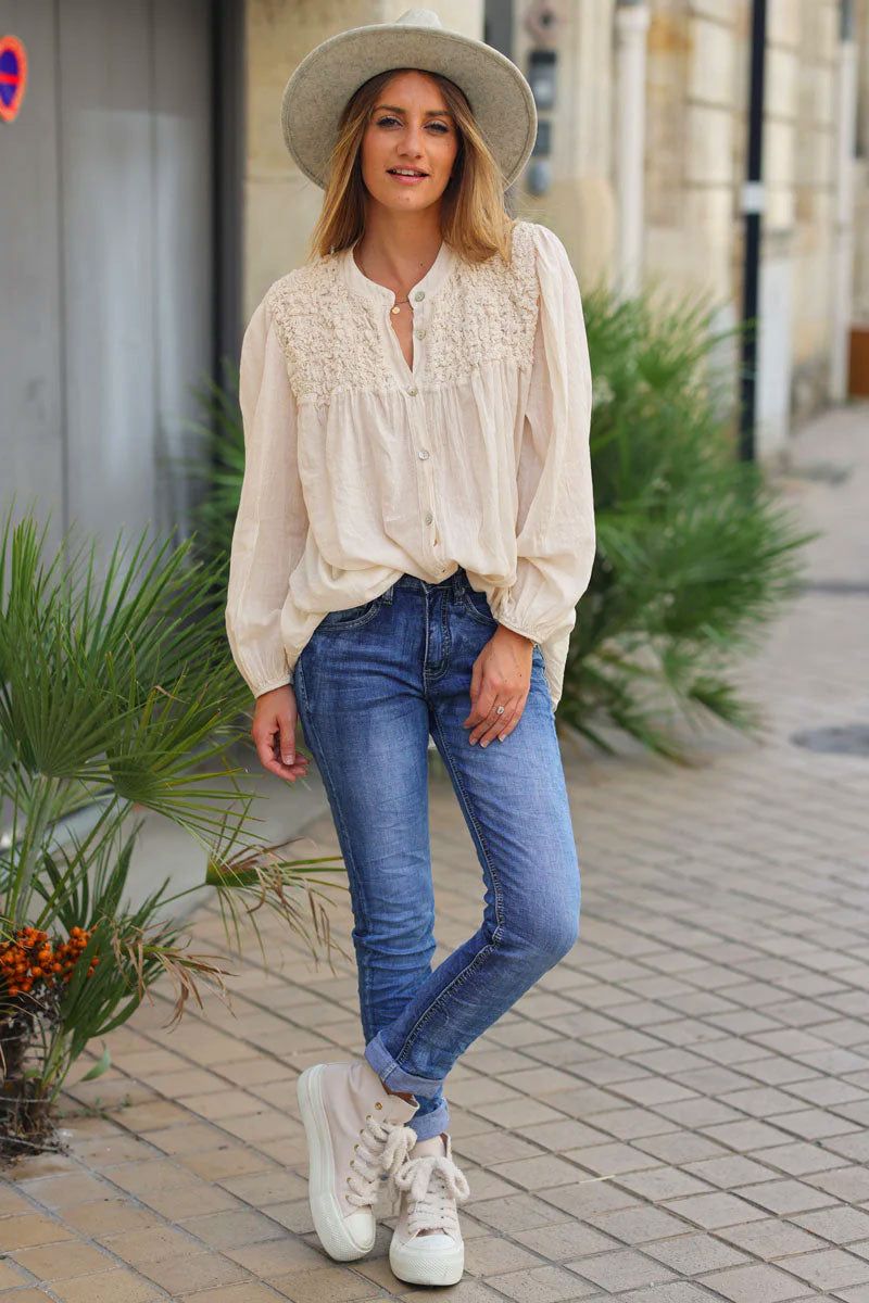 Chemise écru légère col smocké relief effet froissé