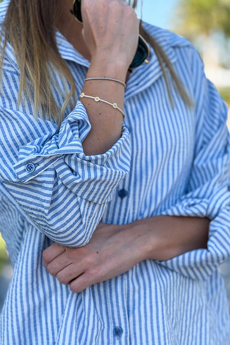 Camisa ligera de seersucker de algodón con efecto gofre y rayas verticales en azul cielo