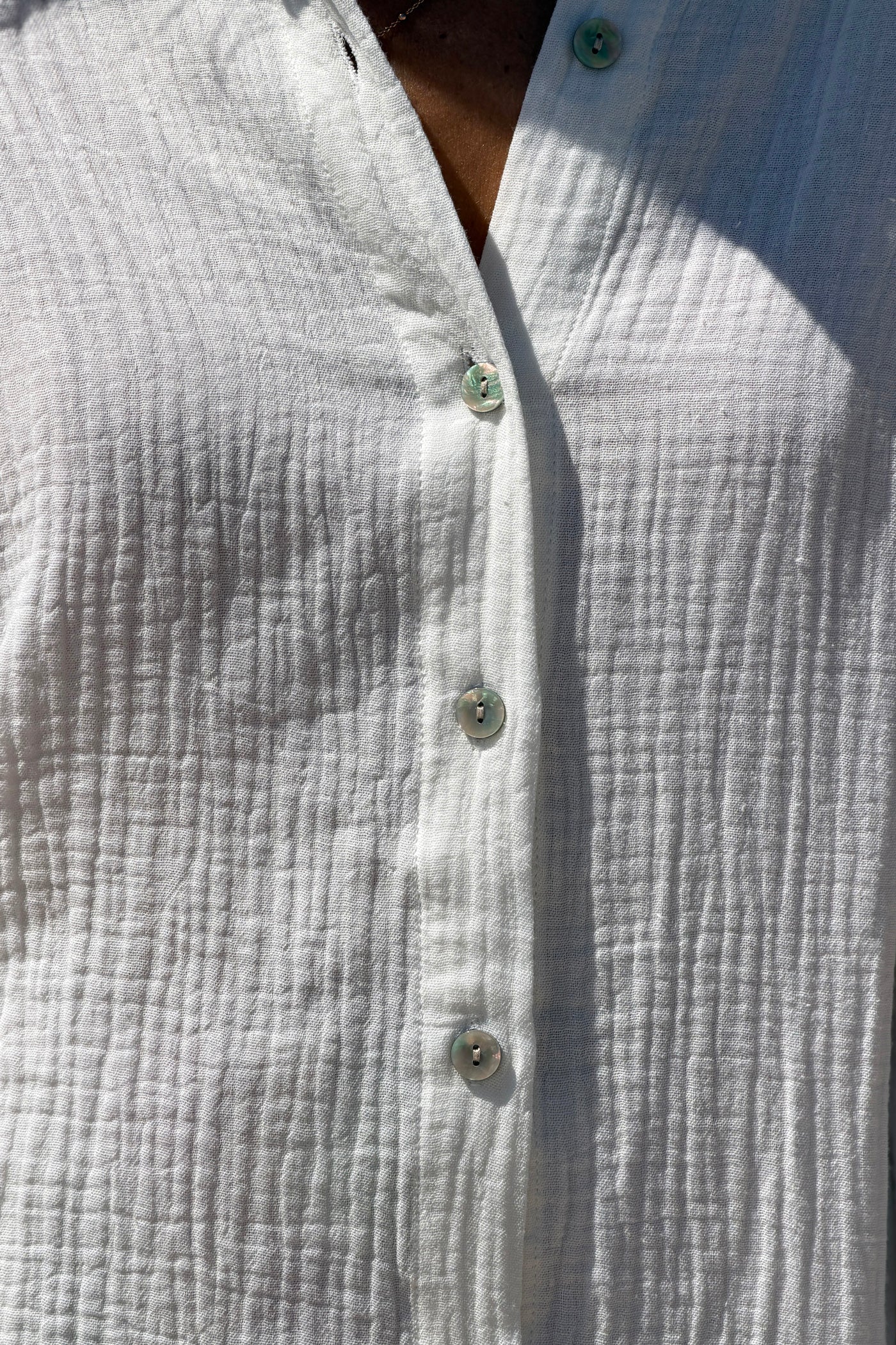 Chemise en gaze de coton blanc cassé dos imprimé rayures rose citrons fresh