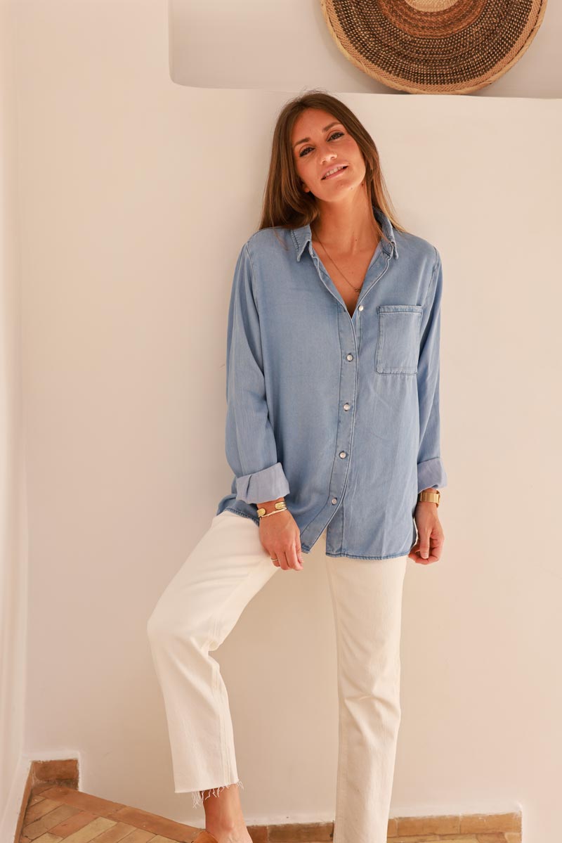 Camisa fluida de lyocell con efecto denim y botones de perla