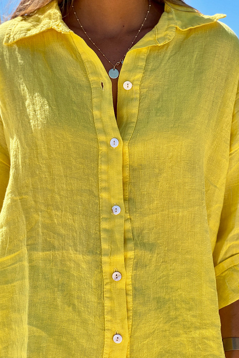 Chemise jaune en lin boutons nacres