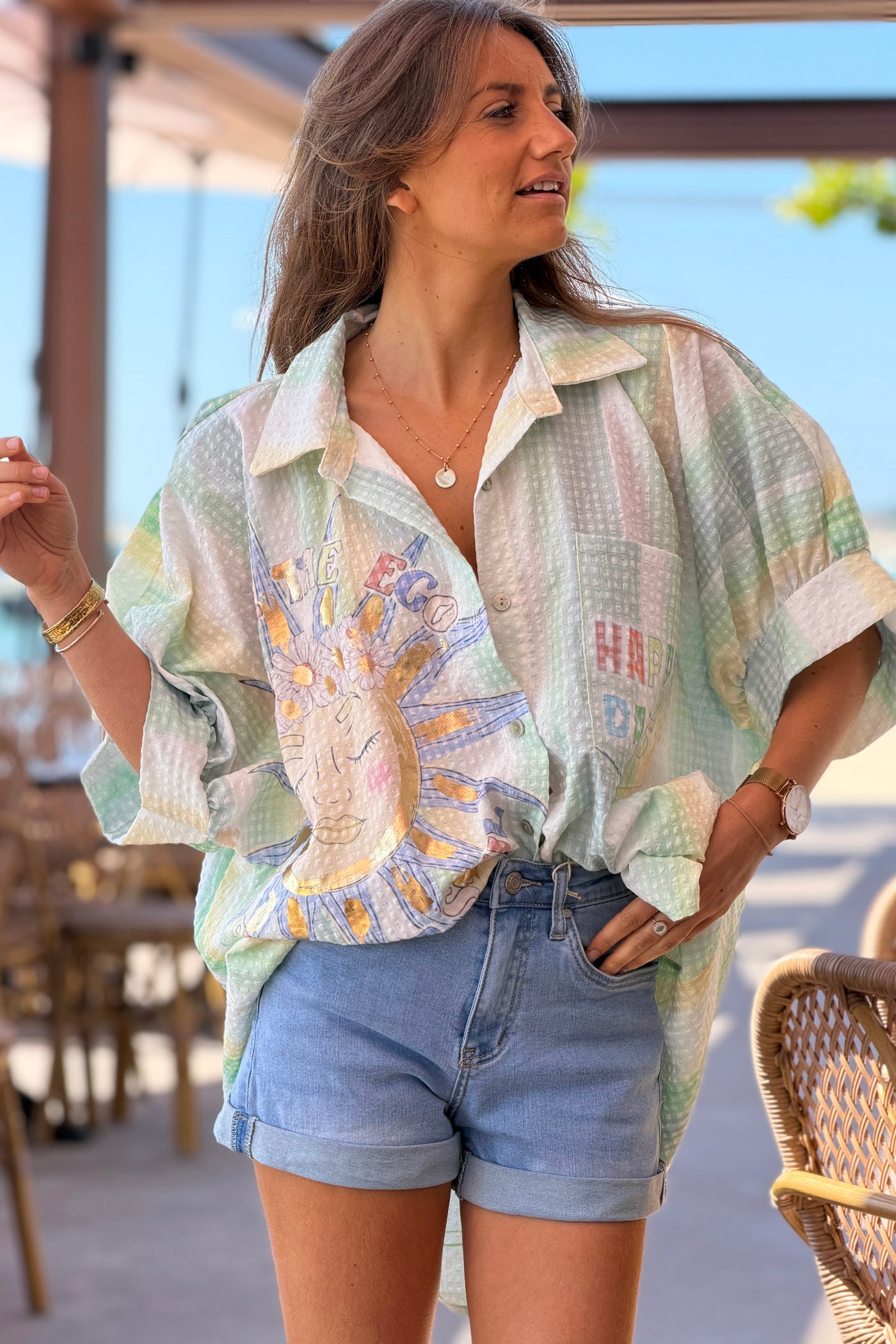 Chemise large à manches courtes en seersucker vert motif soleil Happy Days