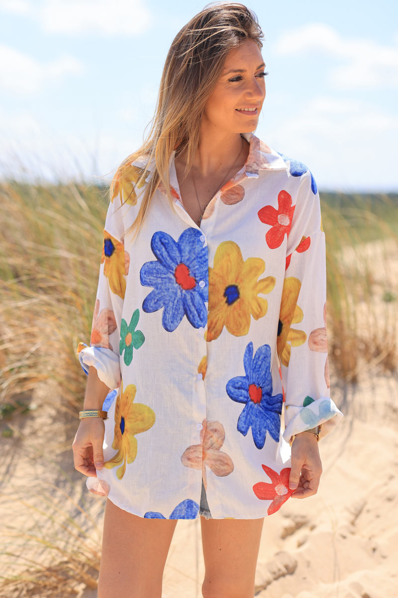 Chemise légère blanche grosse fleurs imprimées colorées