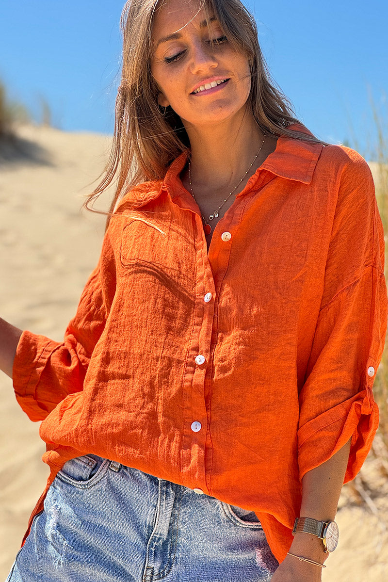 Chemise orange en lin boutons nacres