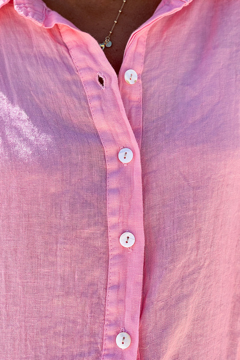 Chemise rose en lin boutons nacres