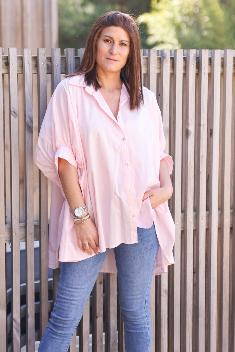 Chemise rose large en coton petites manches chauve souris