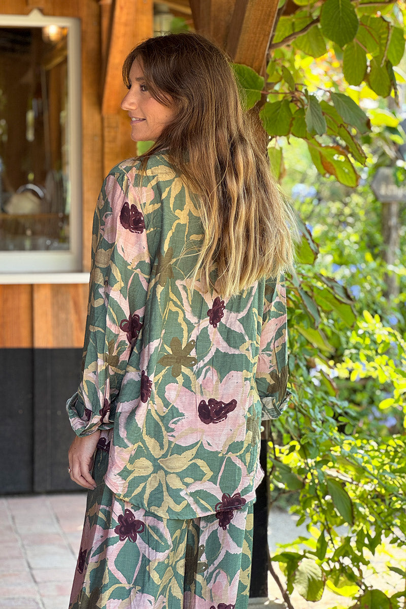 Green Sophisticated Floral Viscose Button-Down Blouse