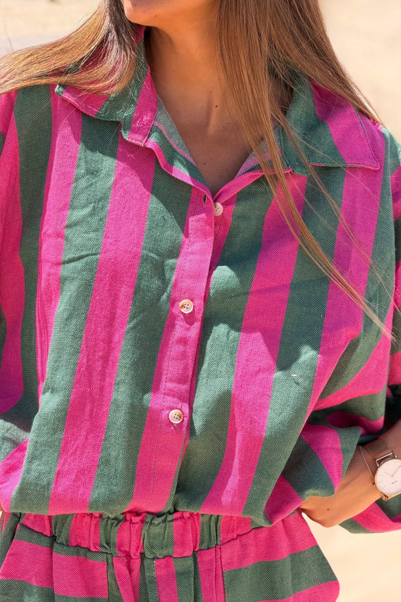 Chemise très large en coton effet texturé rayures vertes et fuchsia