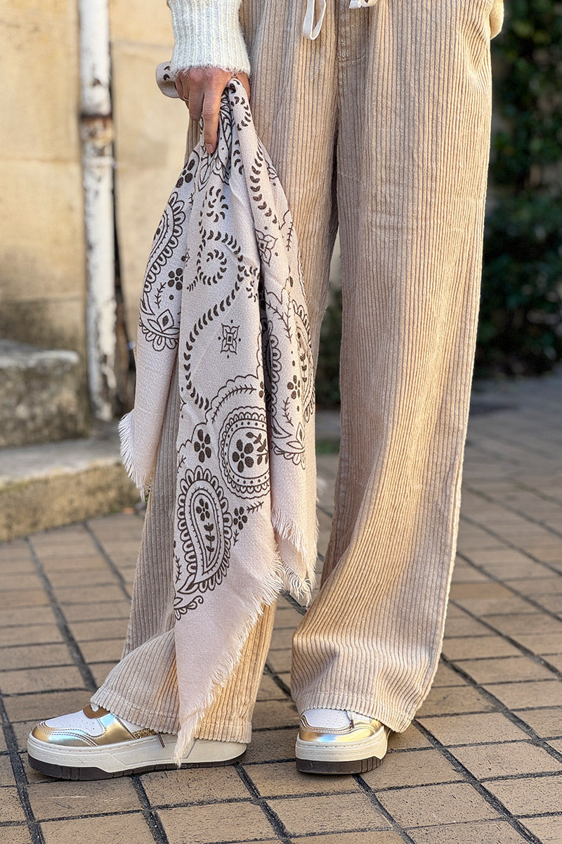 Écharpe douce beige carrée imprimé banana cachemire marron