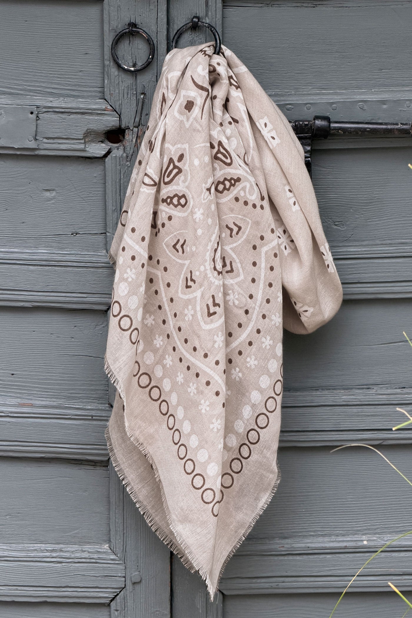 Cream Paisley Classic Bandana