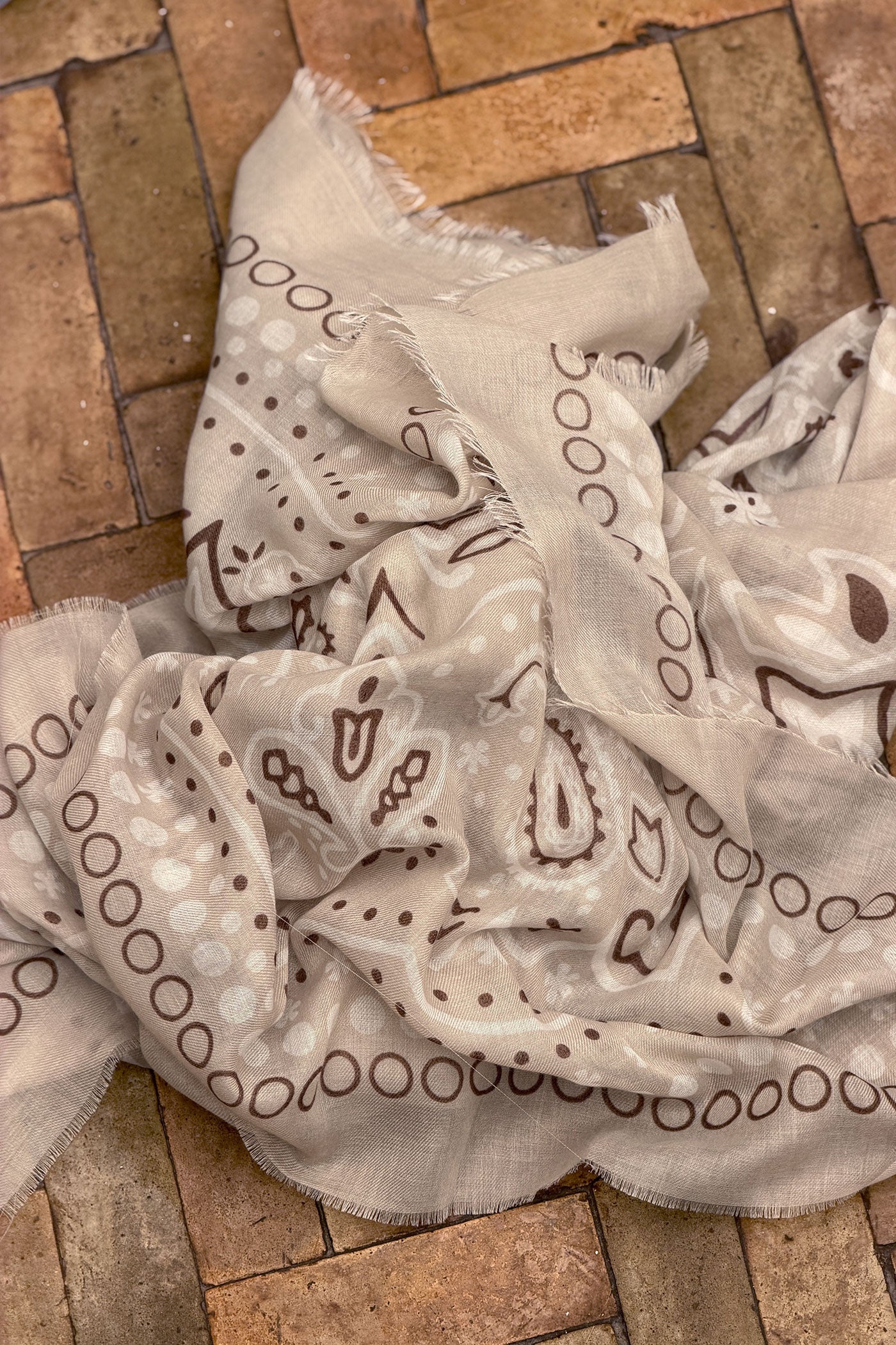 Cream Paisley Classic Bandana