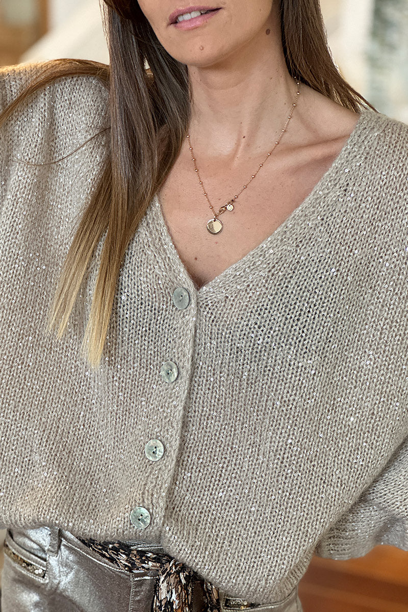 Gilet beige en maille mohair et sequins brillants, boutons écailles