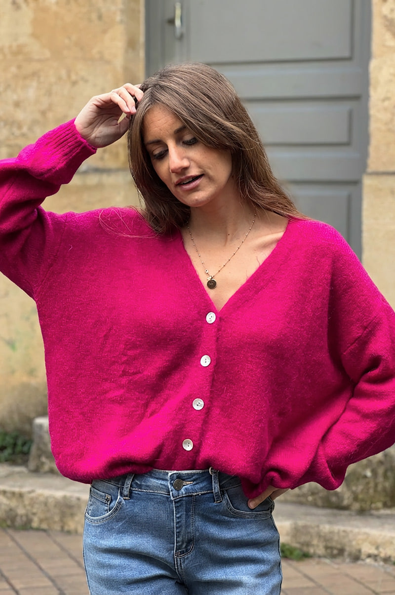 Gilet en alpaga extra fin tout doux fuchsia boutons nacrés