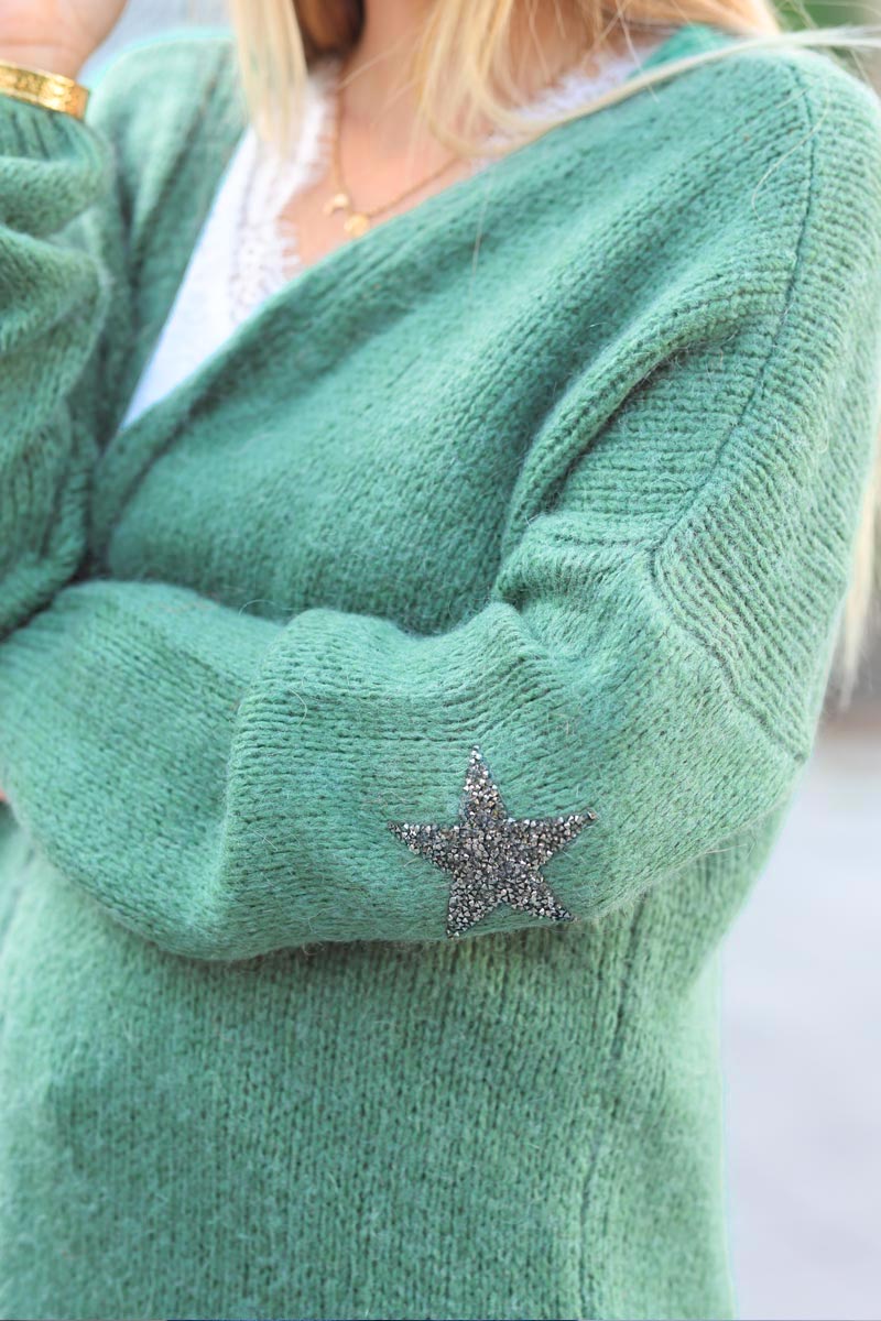 Gilet long droit sauge grosses mailles étoile strass manches