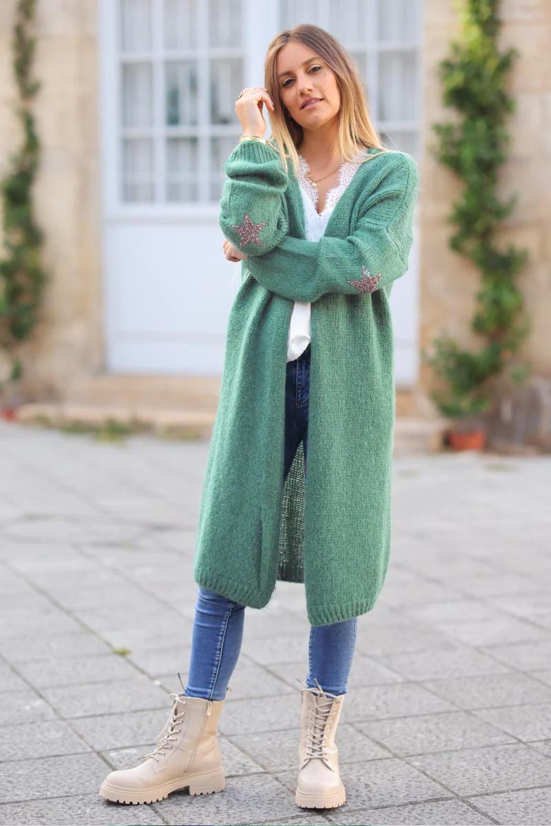Gilet long droit sauge grosses mailles étoile strass manches