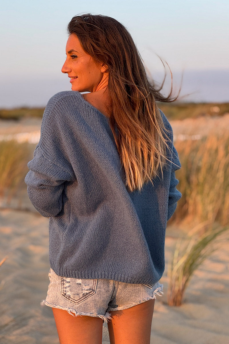 Gilet uni bleu jean en maille petits boutons nacres