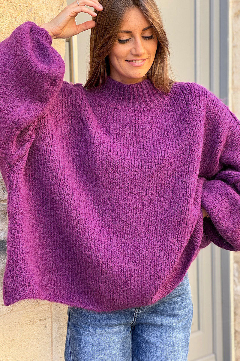 Gros pull large violet en maille chaude couture apparente