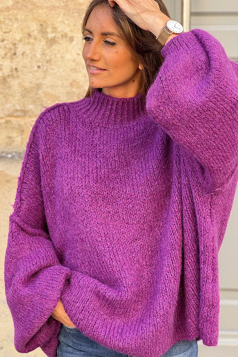 Gros pull large violet en maille chaude couture apparente