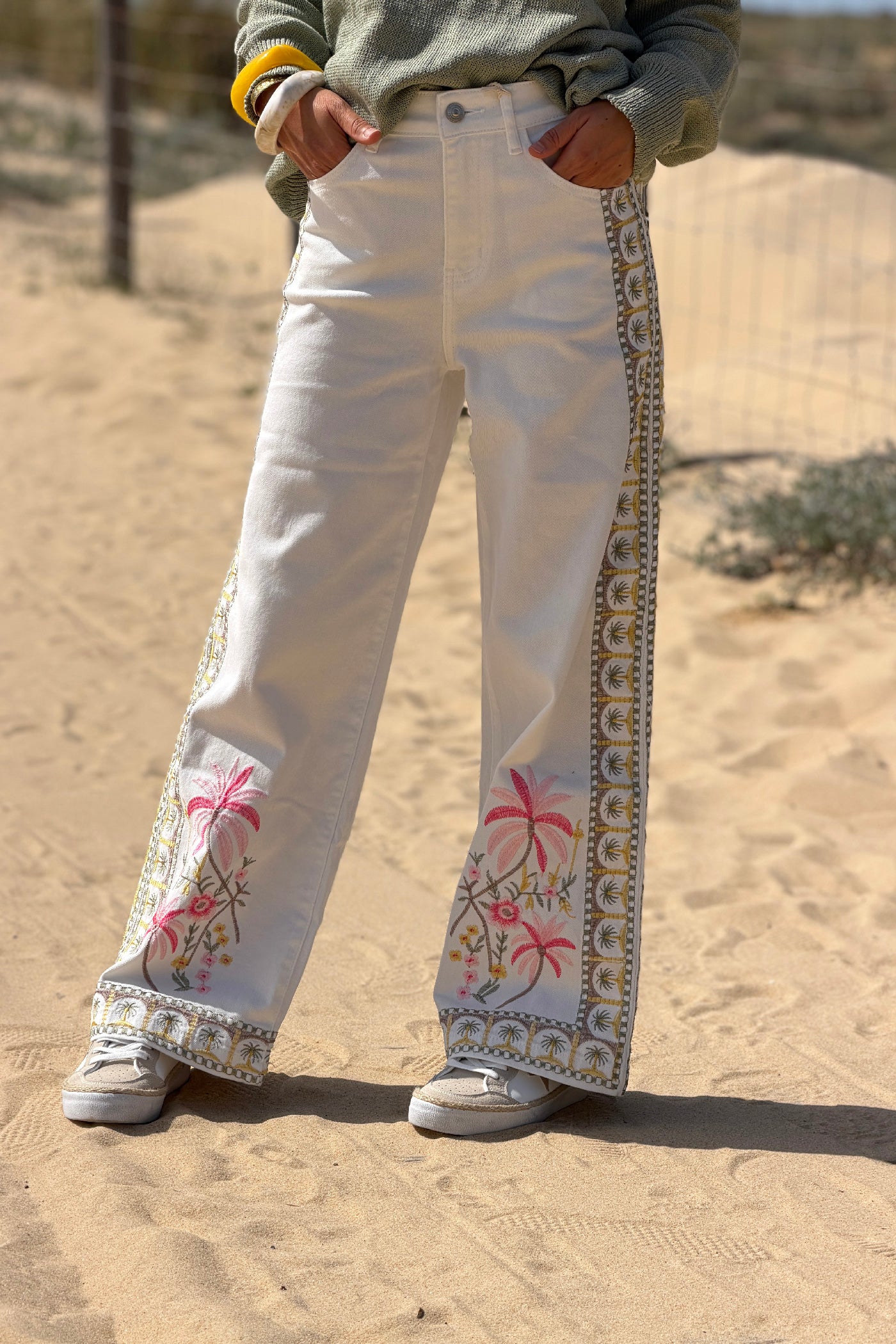 White Embroidered Tropical Border Print Wide-Leg Jeans
