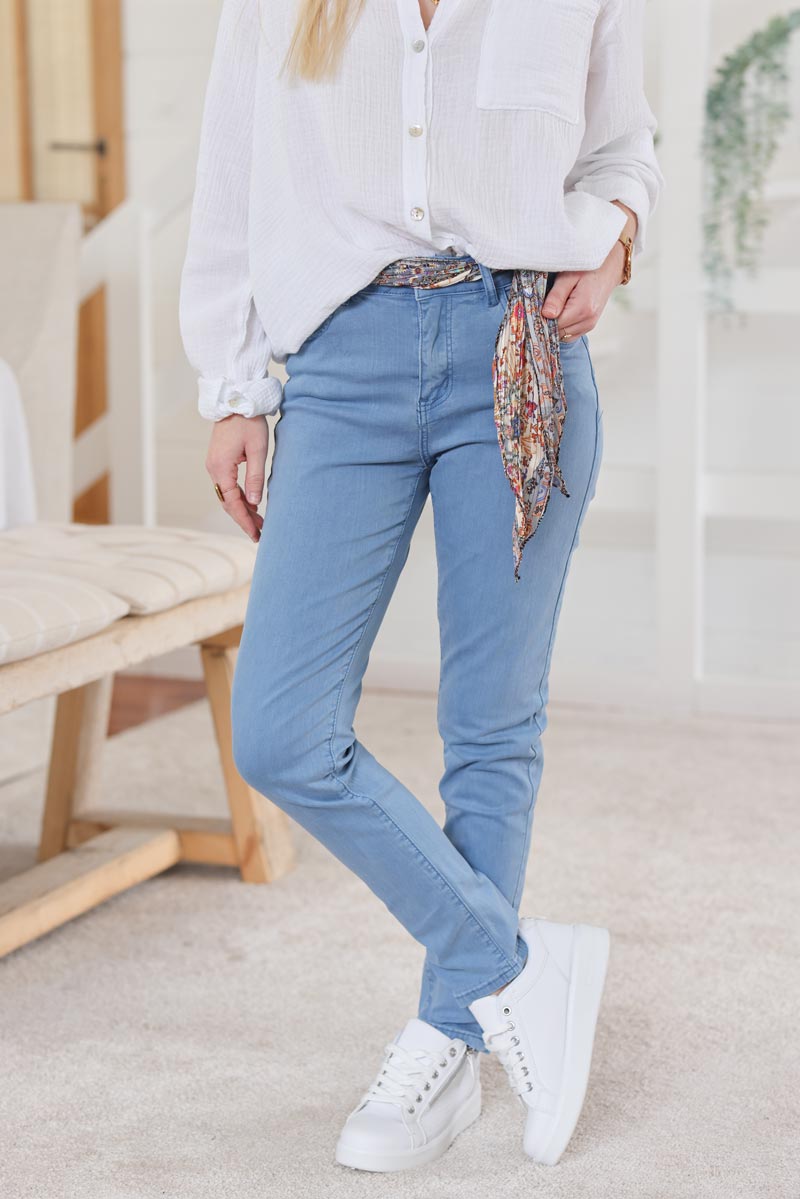 Jean bleu coupe slim ceinture foulard H006 (1)