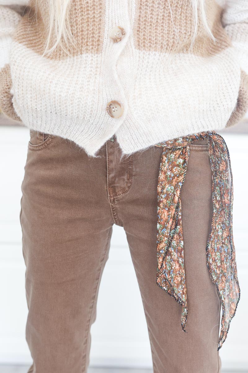 Jean chocolat coupe flare ceinture imprime E186 (1)