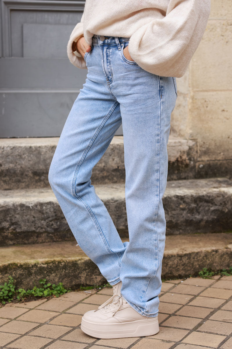 Jean très clair délavé coupe droite 5 poches