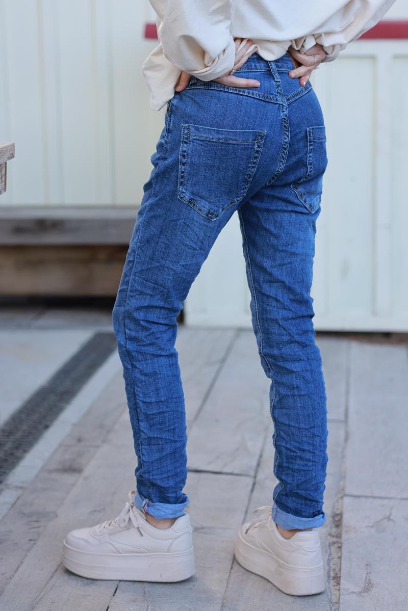 Jean délavé slim boutons originaux fantaisie et strass